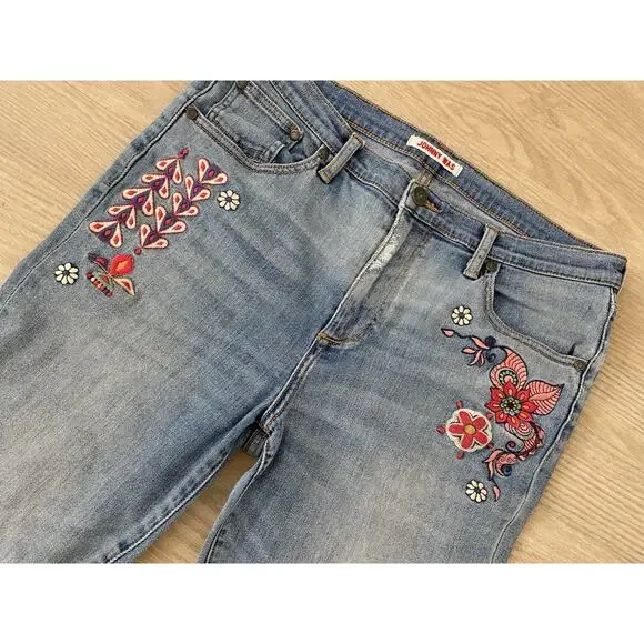 JOHNNY WAS Dallah Embroidered Skinny Jeans 29 Floral Boho Art To Wear Hippie - Picture 7 of 15